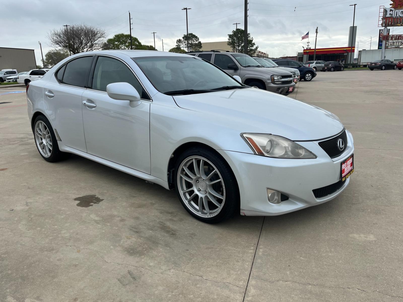 2008 white /TAN Lexus IS IS 250 6-Speed Manual (JTHBK262285) with an 2.5L V6 24V DOHC engine, 6-Speed Manual Overdrive transmission, located at 14700 Tomball Parkway 249, Houston, TX, 77086, (281) 444-2200, 29.928619, -95.504074 - Photo #0